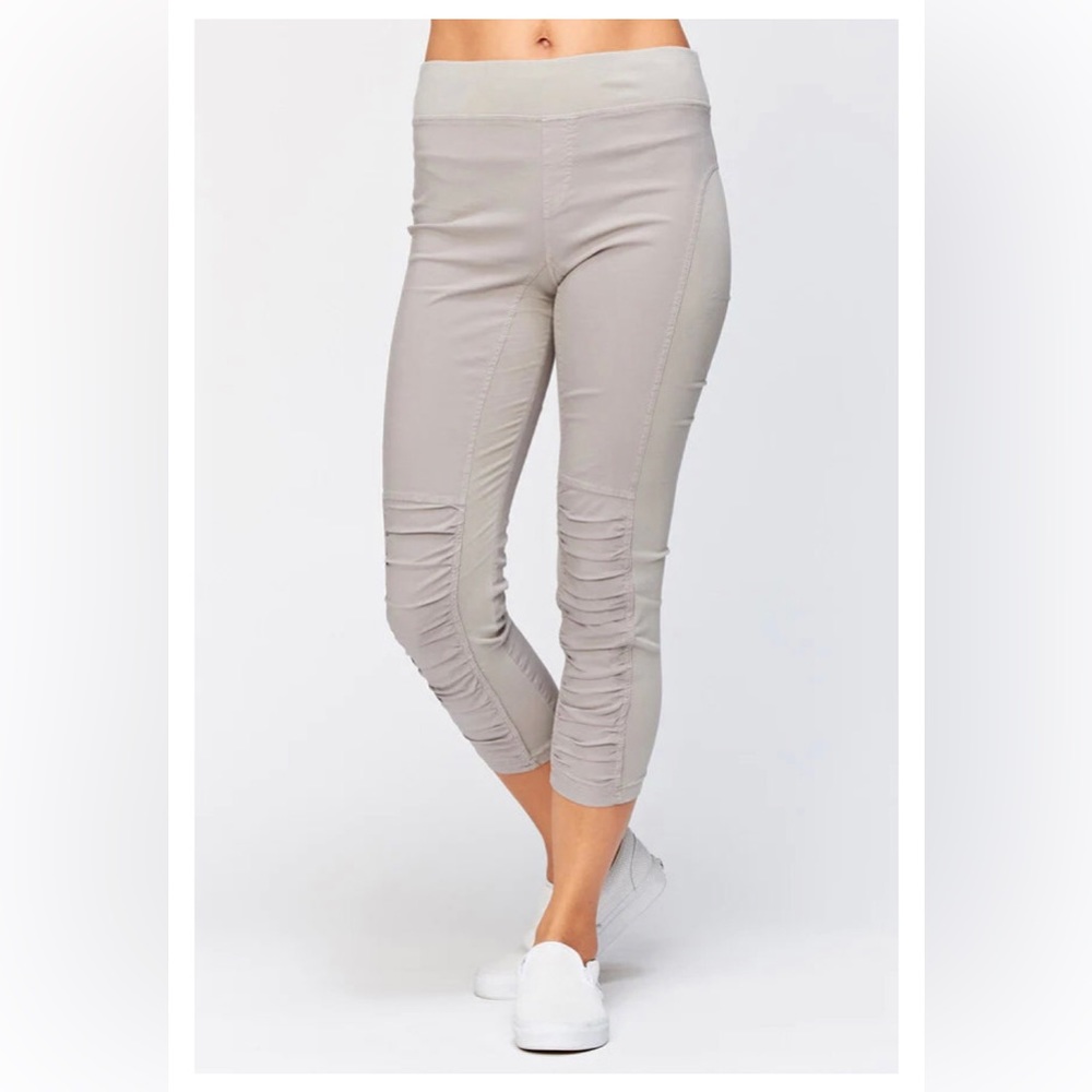 XCVI Wearables Jetter Crop Legging medium